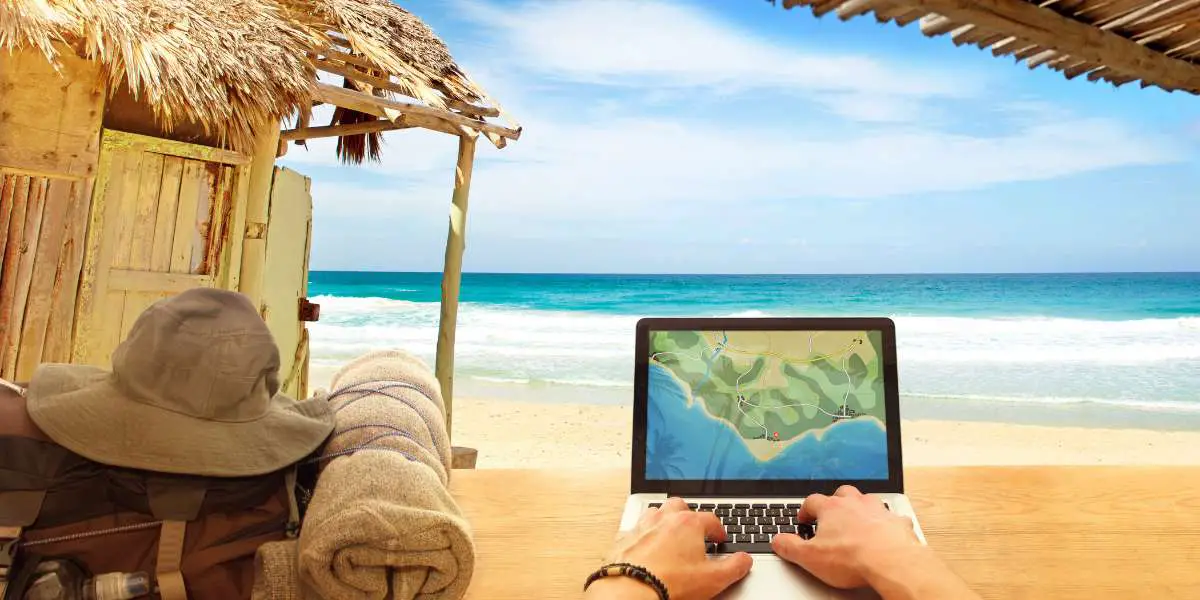 From Cubicle to Coconut Trees: A Guide to Remote Work in Thailand