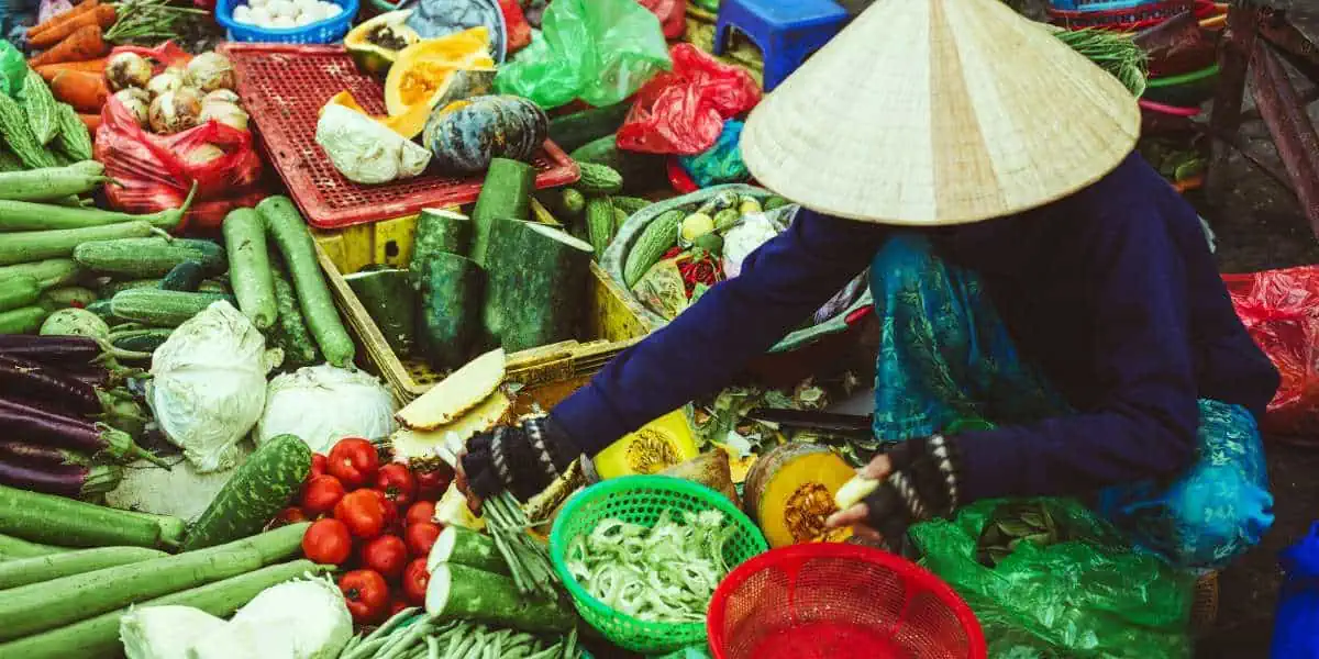 Vietnamese Markets: A Feast for the Senses in Hoi An and Saigon